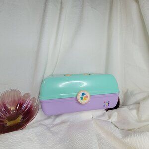 Caboodle On the go girl